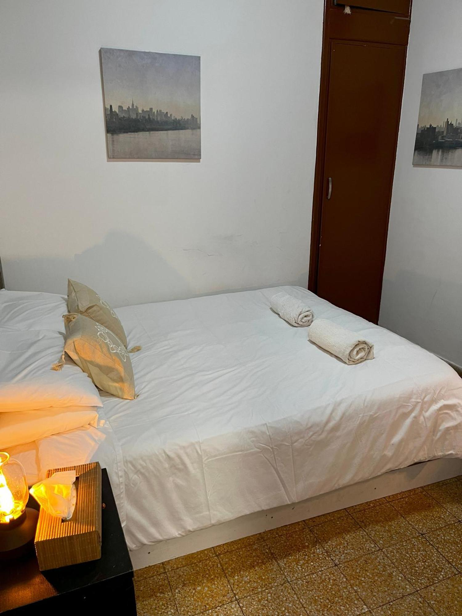 Xanthis Hostel Nicosia City Centre Exteriör bild