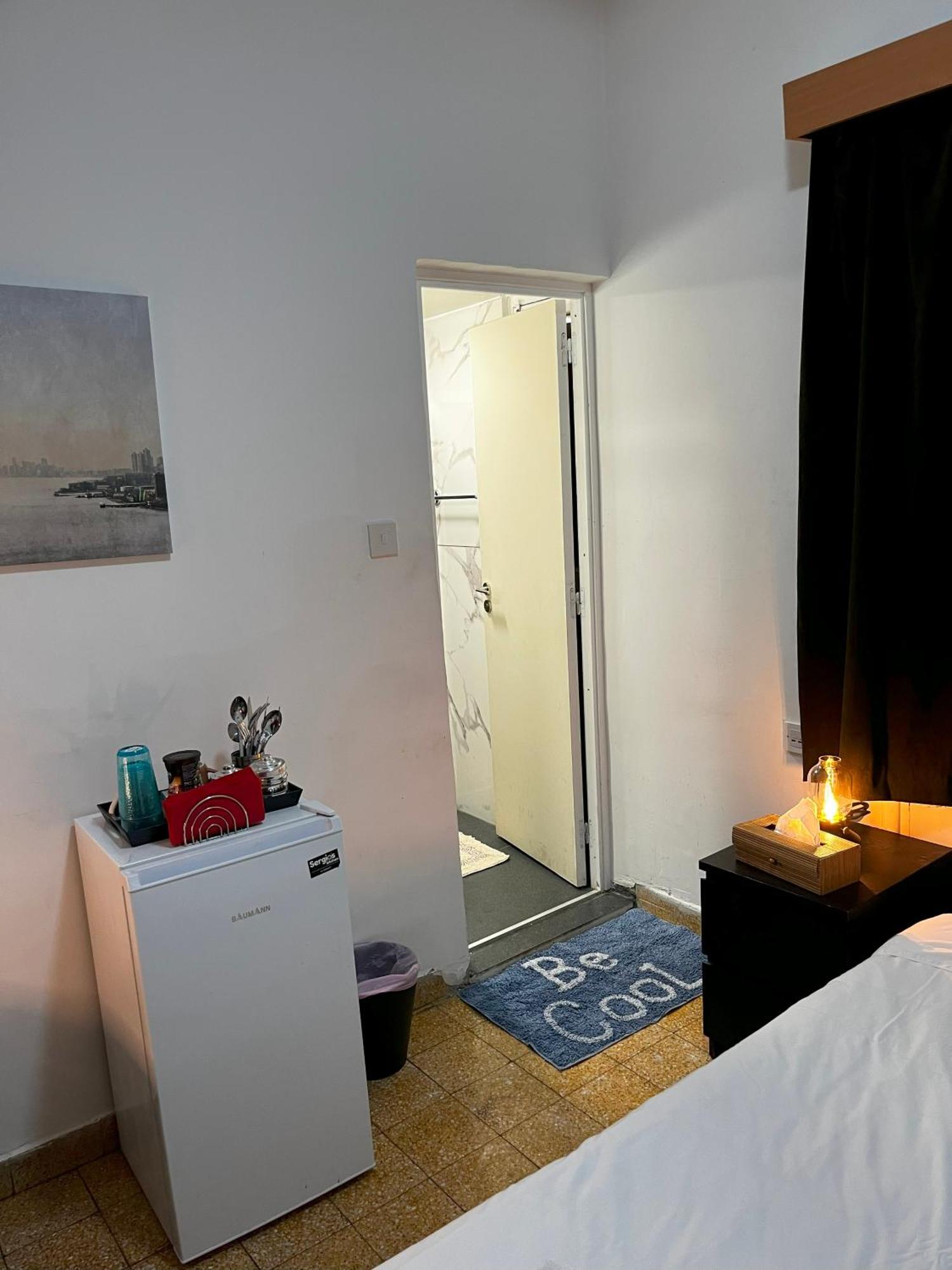 Xanthis Hostel Nicosia City Centre Exteriör bild