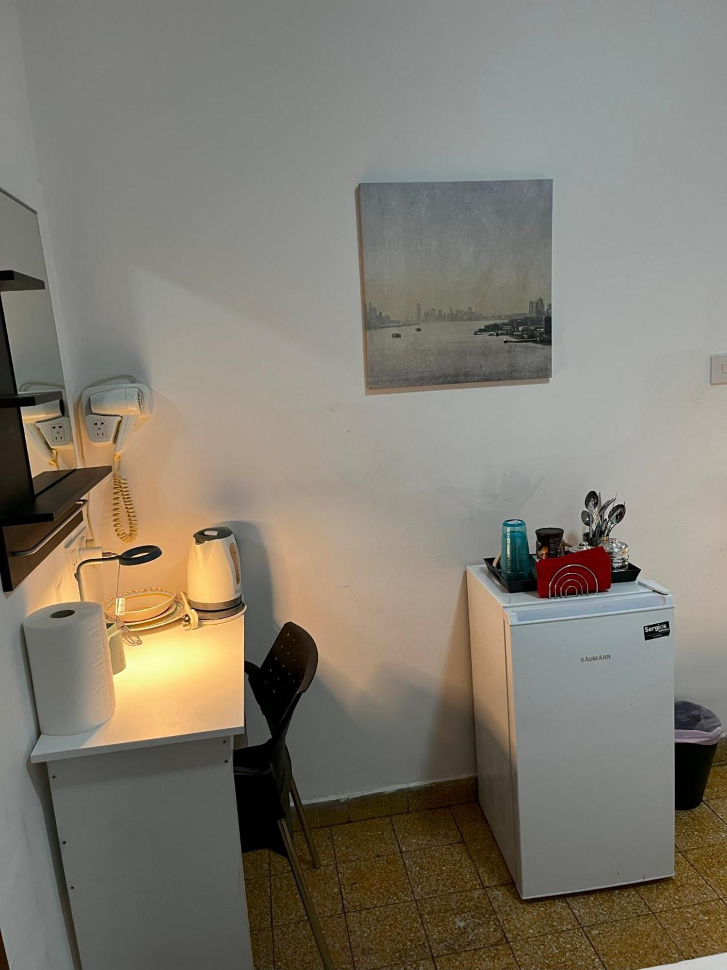 Xanthis Hostel Nicosia City Centre Exteriör bild