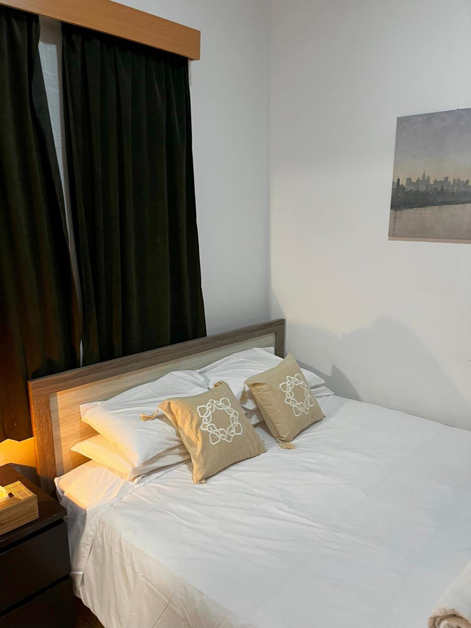 Xanthis Hostel Nicosia City Centre Exteriör bild