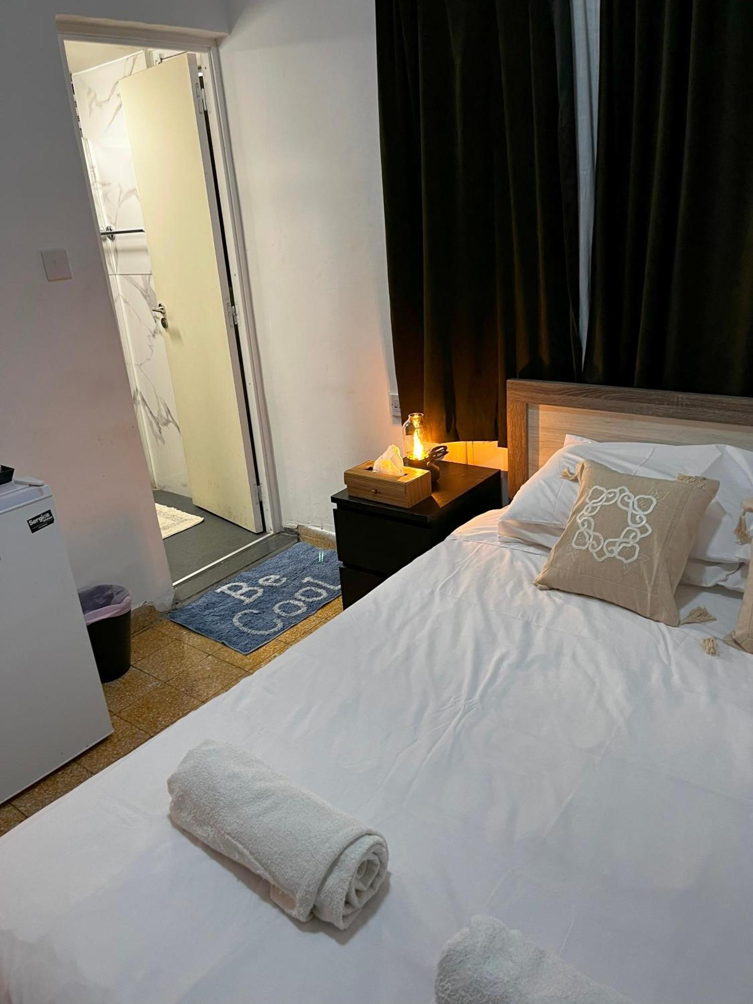 Xanthis Hostel Nicosia City Centre Exteriör bild